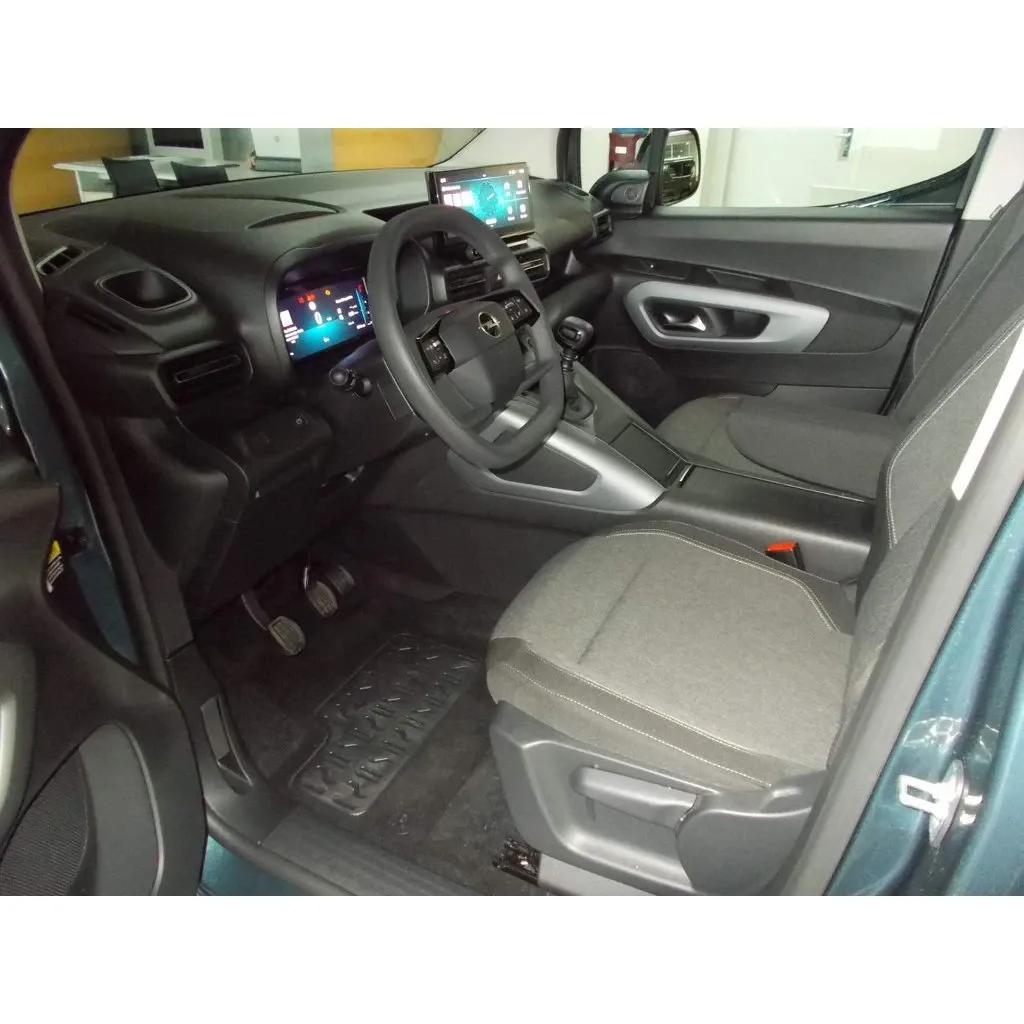 OPEL COMBO Edition Plus L1H1 1.2 TURBO (81kW/110k) MT6 s01-55597