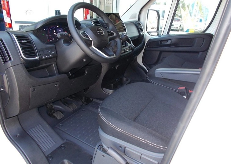 OPEL MOVANO Van 3500 L3H2 2.2 CDTi 140k 6-MT s01-54953