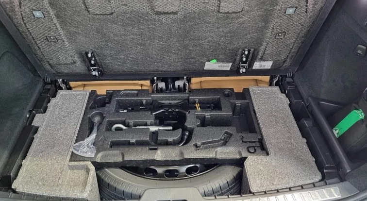 VOLVO XC90 B5 2.0L 250+14 HP AT8 AWD PLUS Bright (benzín) s01-54789