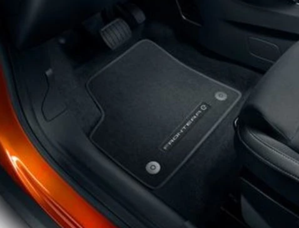 Přední velurové koberce Opel Frontera s elektrickým pohonem (BEV)