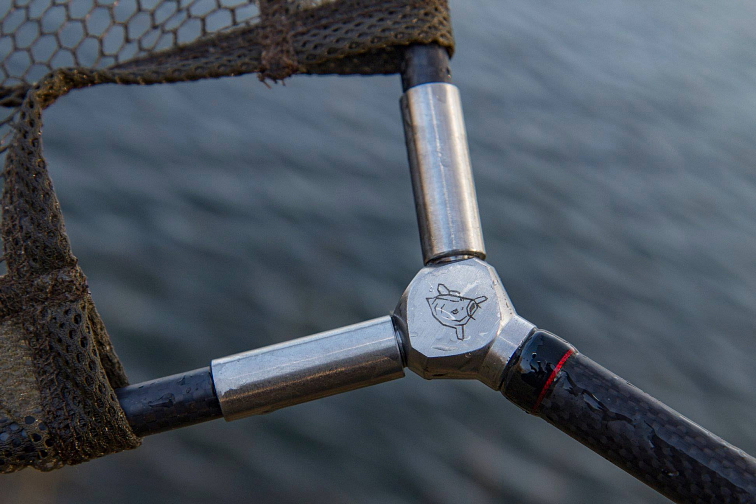 RCG Podběrák Carbon 2 Dílný 42"