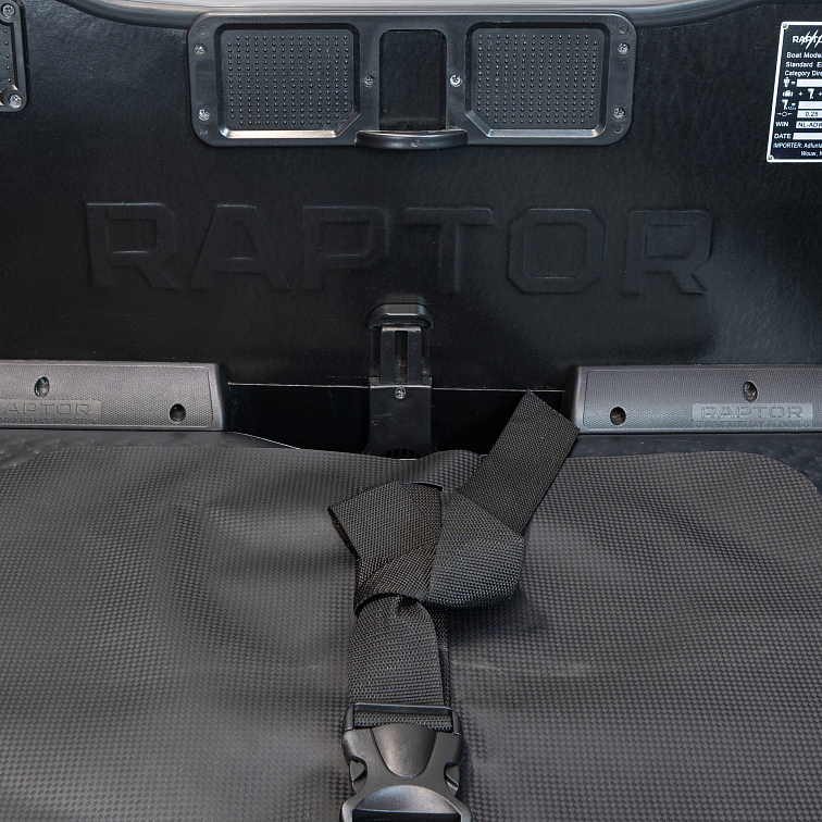 ČLUN RAPTOR 330 X WIDE AIR X-TREME CARBON BLACK