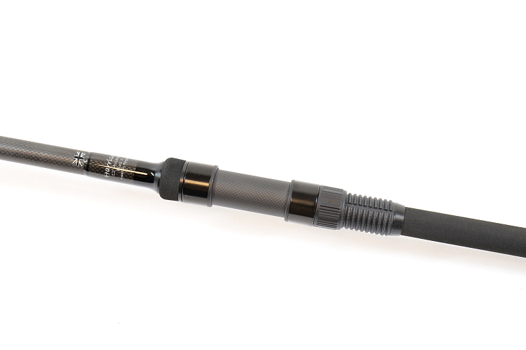 Harrison kaprový prut Aviator Plus 3 12ft 3,75lb All Black, sedlo 1K Carbon, Fullshrink, Kigan ZDZ Gunsmoke 50mm