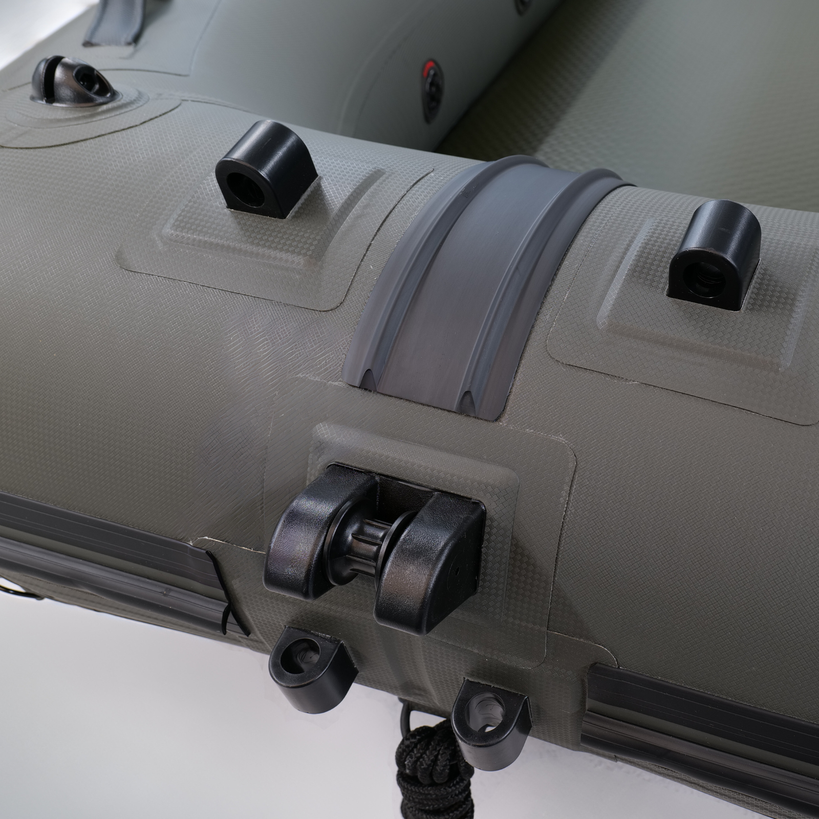 ČLUN RAPTOR 330 X WIDE AIR/ALU GREEN CARBON