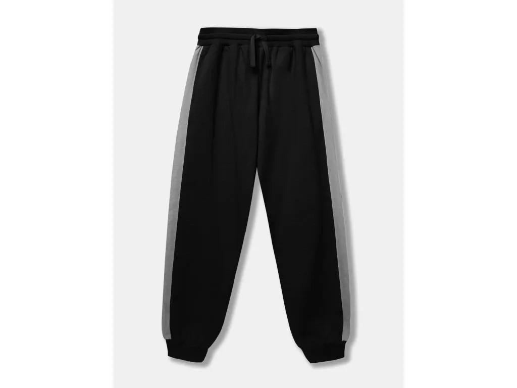 Nenechte se zavalit starým oblečením