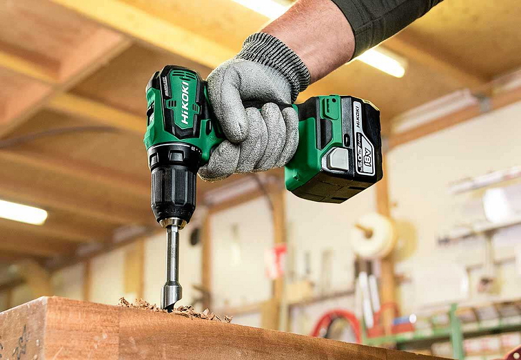 HiKOKI (Hitachi) DS18DDWRZ Aku vrtací šroubovák (18V/2x2Ah) + HitBox