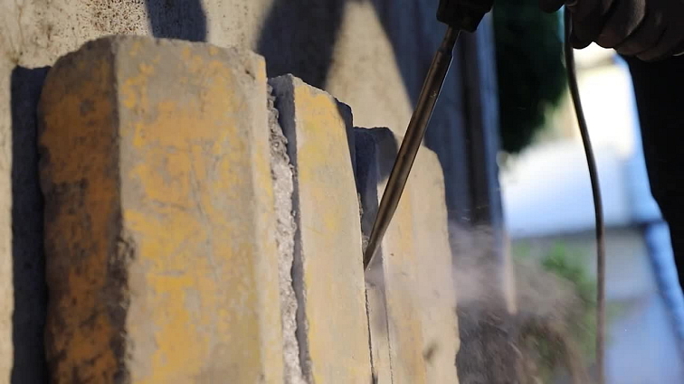 HiKOKI (Hitachi) DH26PC2WSZ Kombinované kladivo SDS-Plus (830W/2,7J) + Kufr