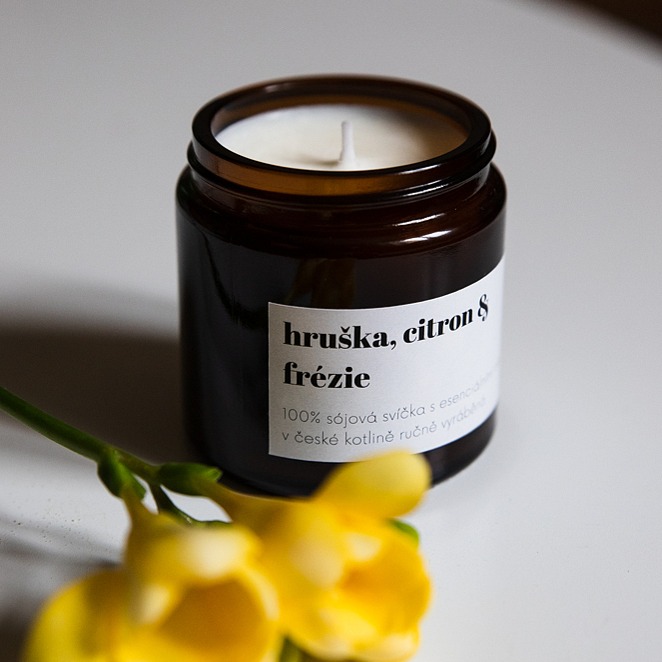 Sójová svíčka Hruška, citron & frézie