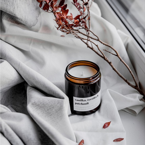 Sójová svíčka Vanilka, švestka & patchouli