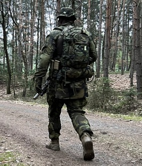 Jacket Stash Pouch - Univerzální pouzdro na oblečení