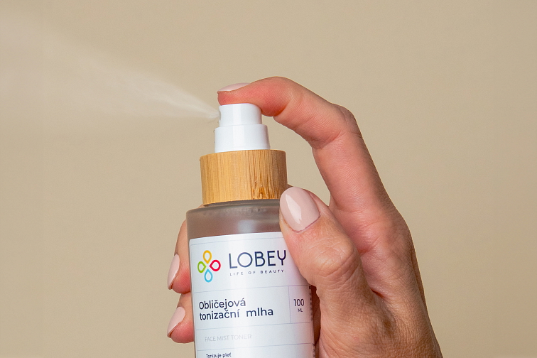 Tonizačná hmla na tvár 100 ml