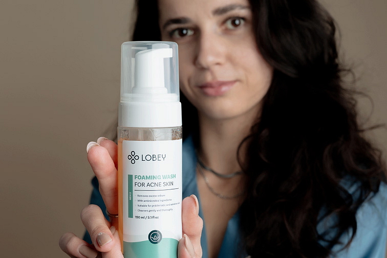 Čistiaca pena na akné 150 ml REFORMULACE