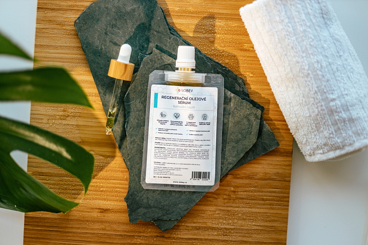 Náhradná náplň Regeneračné olejové sérum 30 ml + 5 ml GRATIS