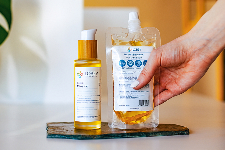 Náhradná náplň Ošetrujúci telový olej 100 ml + 5 ml GRATIS