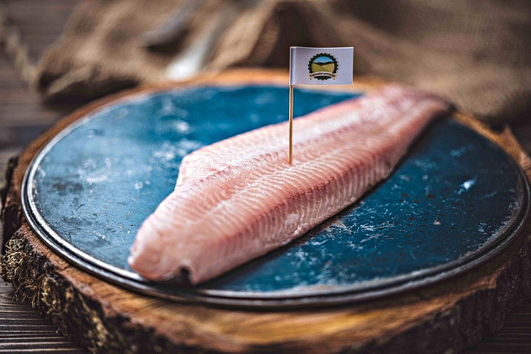 Sumeček africký filety ve vlastní šťávě