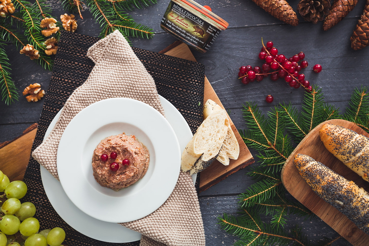 Paštika z divočáka na červeném víně