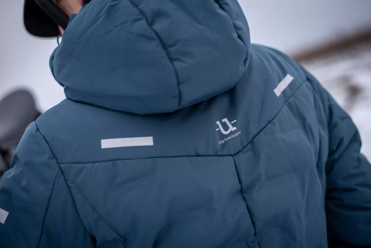 RECENZIA: Kabát UHIP ICE