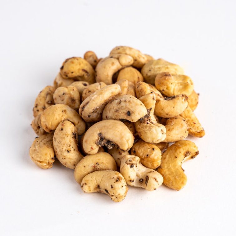 Kešu orechy s Trojfarebným korením pečené v peci 150g