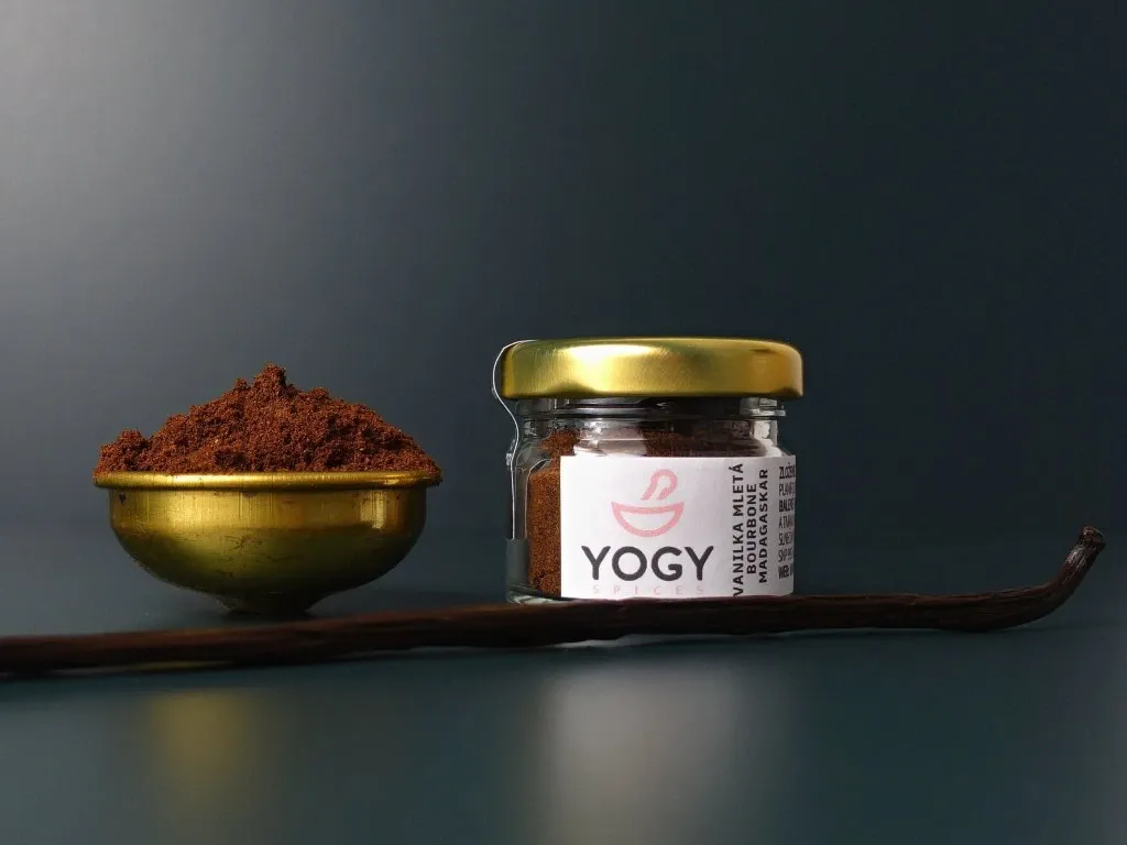 Jemná panna cotta s tonka fazuľkou a vanilkou