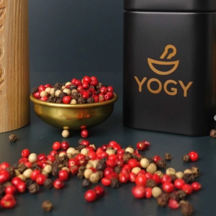 Kešu orechy s Trojfarebným korením pečené v peci 150g