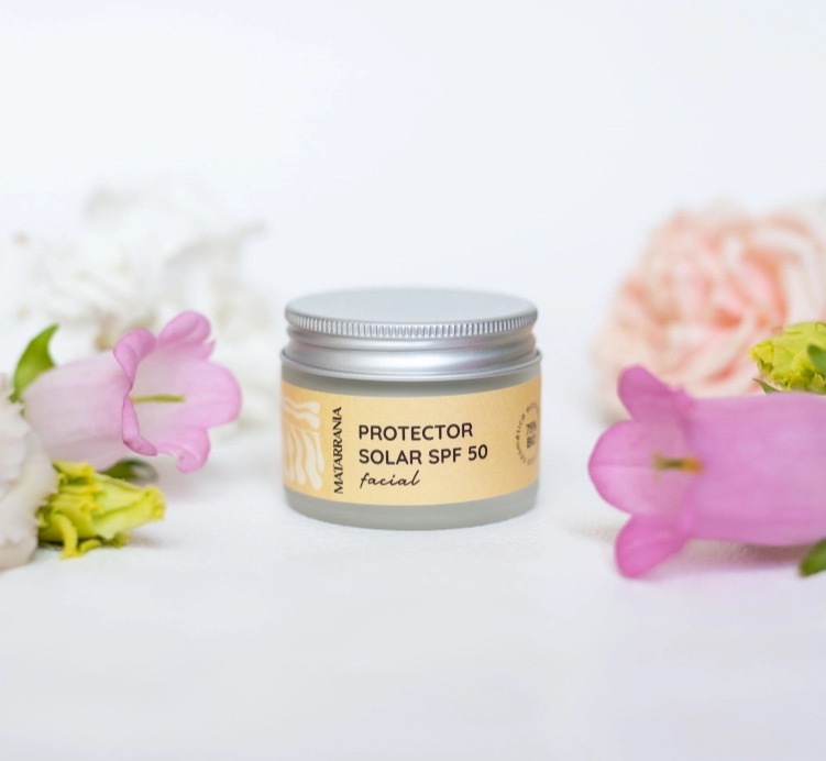 <img src="URL_OBRÁZKU" alt="Matarrania BIO opalovací krém na obličej SPF 50 – minerální, vegan, 30 ml">