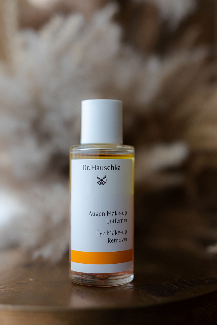 Dr. Hauschka Dvoufázový odličovač na oči