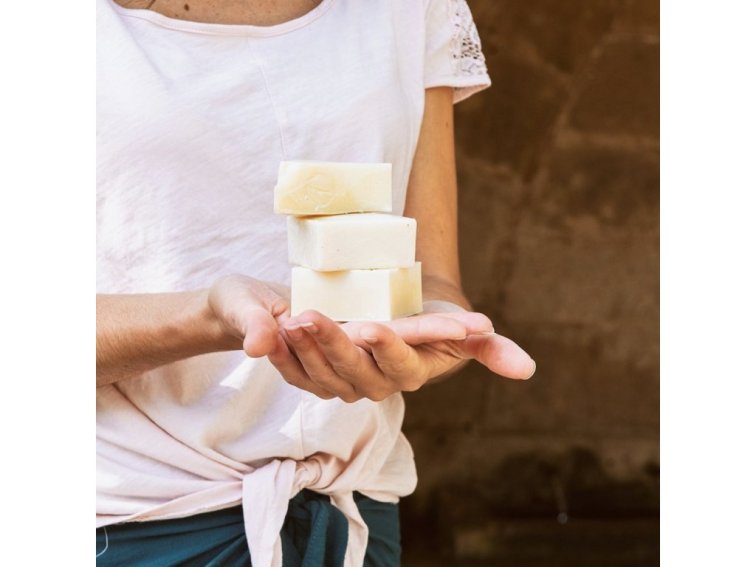 Matarrania Buenos Noches tuhý sprchový gel s relaxačním účinkem 68 % bio