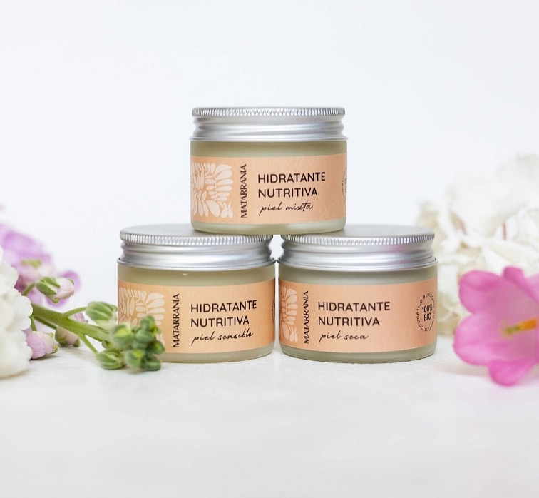 <img src="URL_OBRÁZKU" alt="Matarrania výživný hydratační krém na suchou pleť – 100 % BIO, 30 ml">