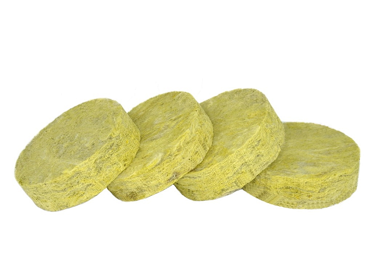 Minerální zátka - záslepka 200ks - 65mm 1,5cm