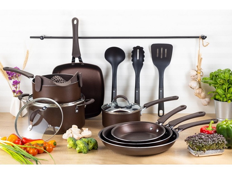 XXL 20 kusová sada riadu - tmavo hnedá