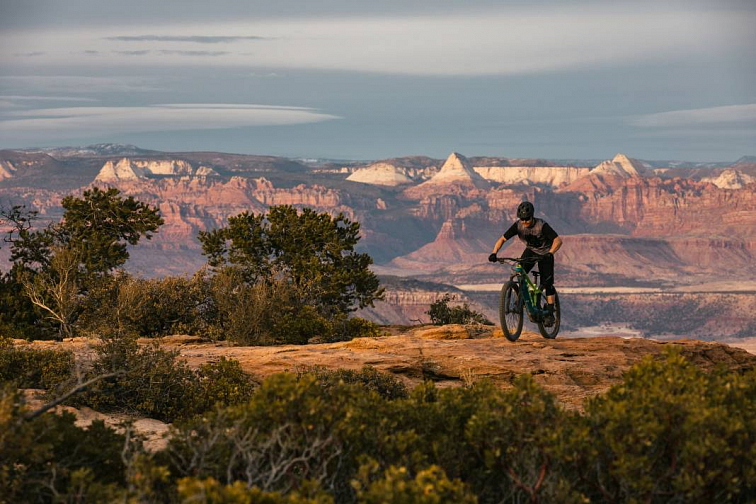 Vidlice Rock Shox Domain RC 29 SB 150 BLK 44SC B1