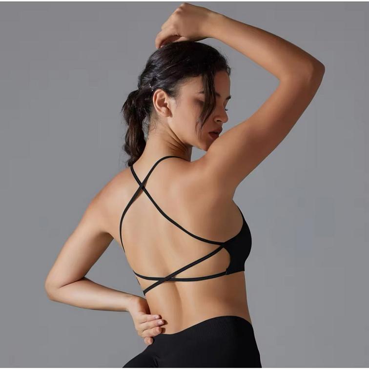 Push-up top black ultra light