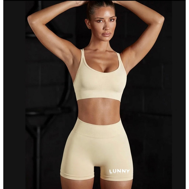 Fitness set cream