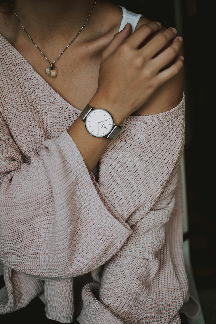 Sú legíny vhodné do práce? 5 pravidiel pre elegantný look