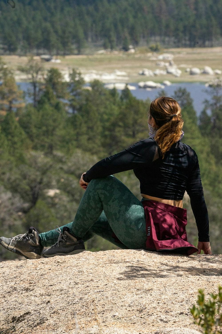 Čo si obliecť k legínam? 10 štýlových outfitov na každú príležitosť