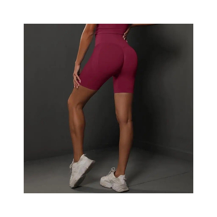 Červene push-up kratasy