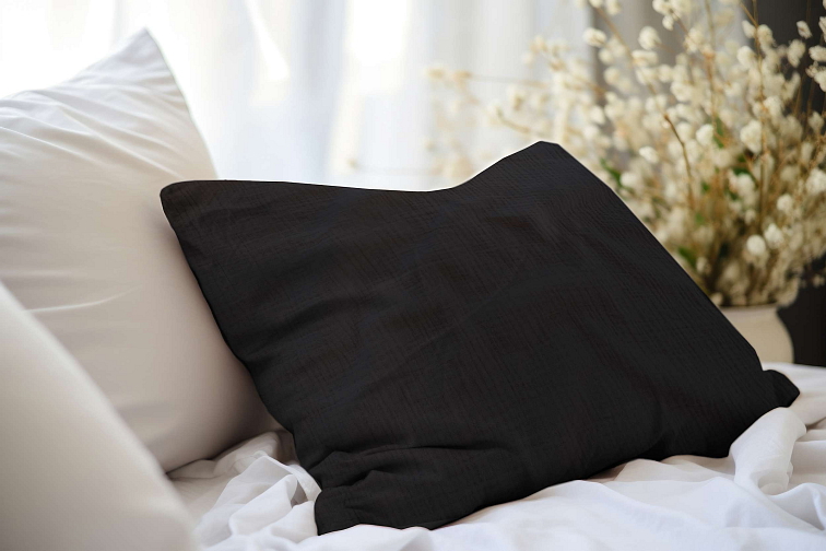 Mušelínová obliečka na vankúšik Black