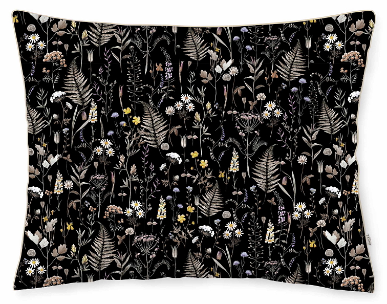 Obliečka na vankúš Dotyk prírody - čierna od Darré