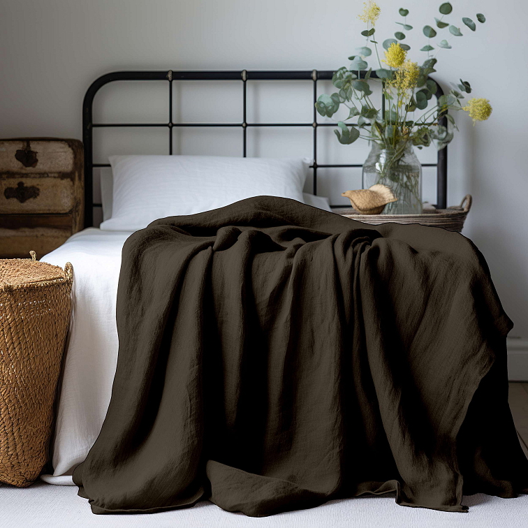 Mušelínový prehoz na posteľ Chocolate