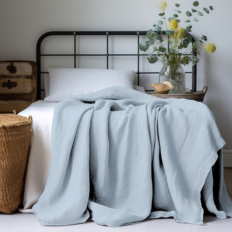 Mušelínový prehoz na posteľ Sky blue