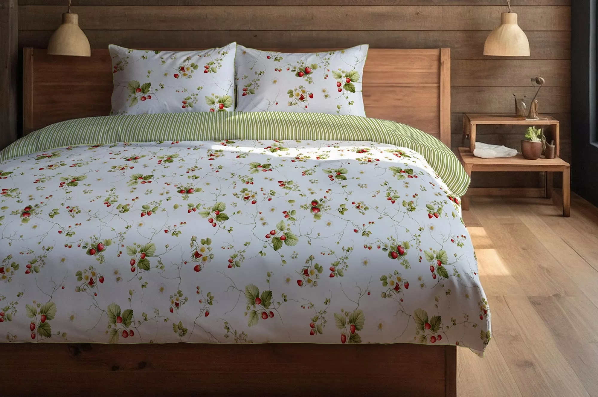 Obliečka na vankúš Jahody od Darré