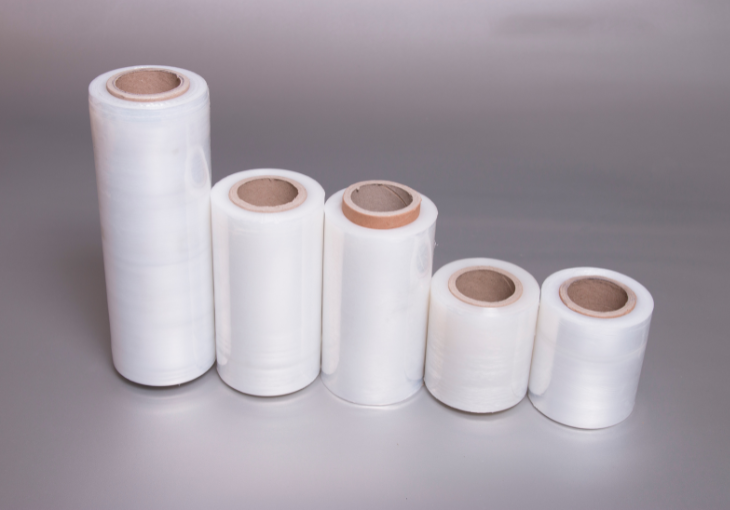 Folie a plastové obaly