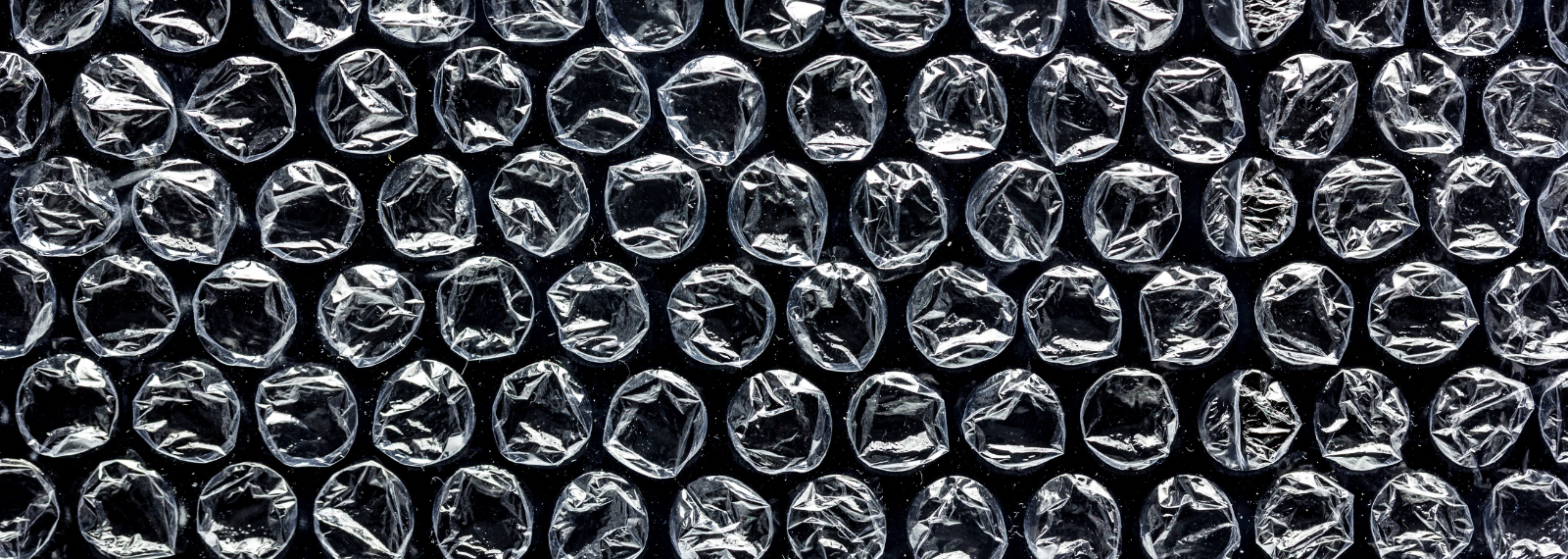 Folie a plastové obaly