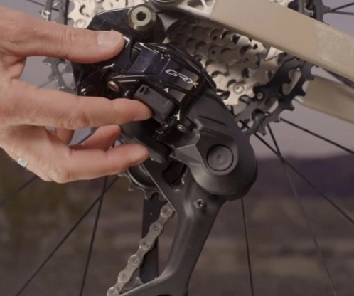 Nová éra gravelu: Shimano GRX 12-speed – bezdrátově, přesně, spolehlivě