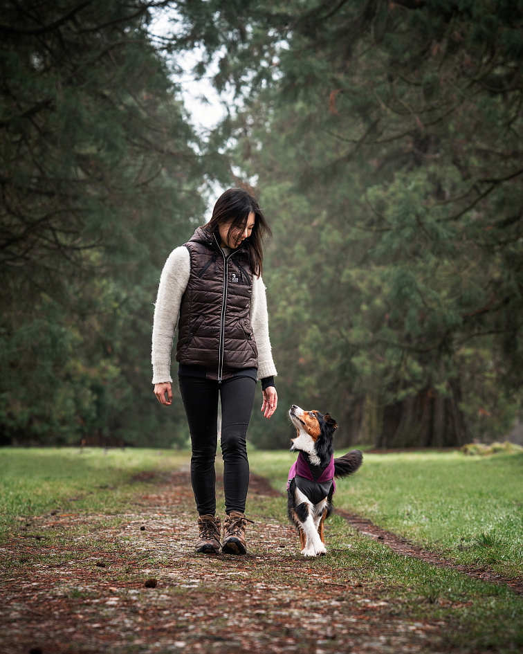 DogCoach Lehká zateplená vesta (unisex)