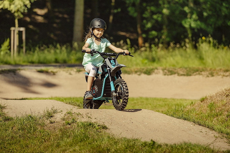 Dětská elektrická motorka LAMAX eJumper DB50 Blue