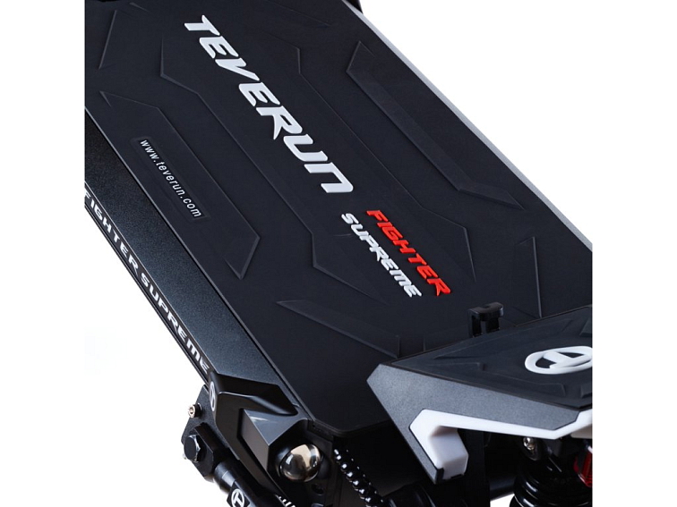 Teverun Fighter Supreme Ultra 72 V, 60 Ah Blade SK, 2x 2500 W (8 000 W)