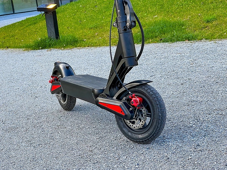 Elektrokoloběžka Viper 5 City S