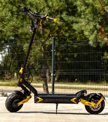 Teverun Blade Mini Pro 48 V, 15,6 Ah, 2x500 W (2 400 W)