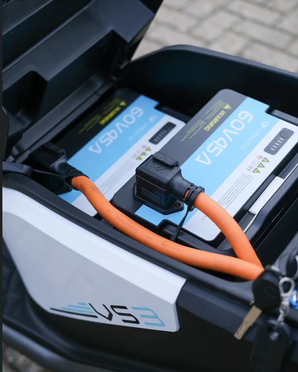 Vmoto VS3 – elektrický rozvážkový tříkolový skútr, výkon 3,3 kW, max. rychlost 45 km/h